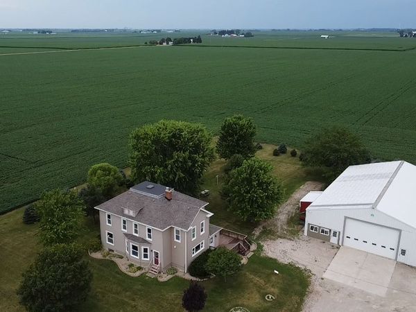 4731 E 10th Road, Earlville, IL 60518