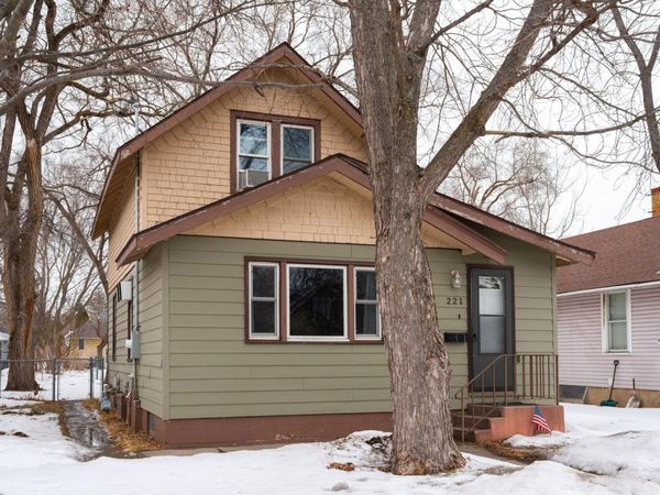 221 25th Avenue N, Saint Cloud, MN 56303