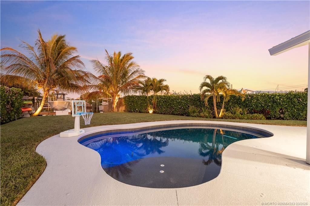 247 SW Riverway Boulevard, Palm City, FL 34990 Photo