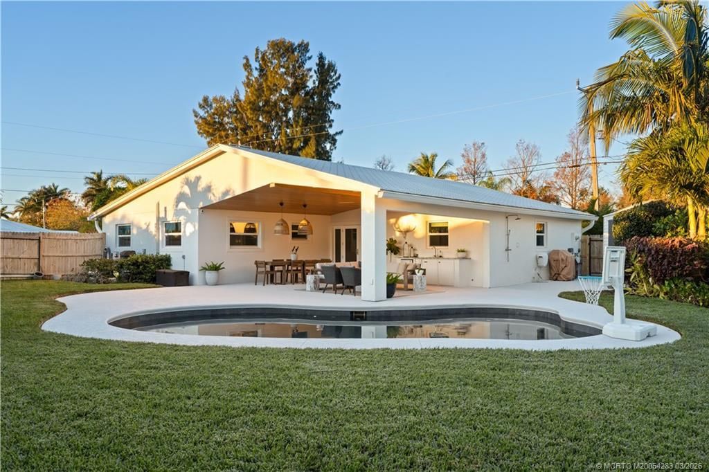 247 SW Riverway Boulevard, Palm City, FL 34990 Photo