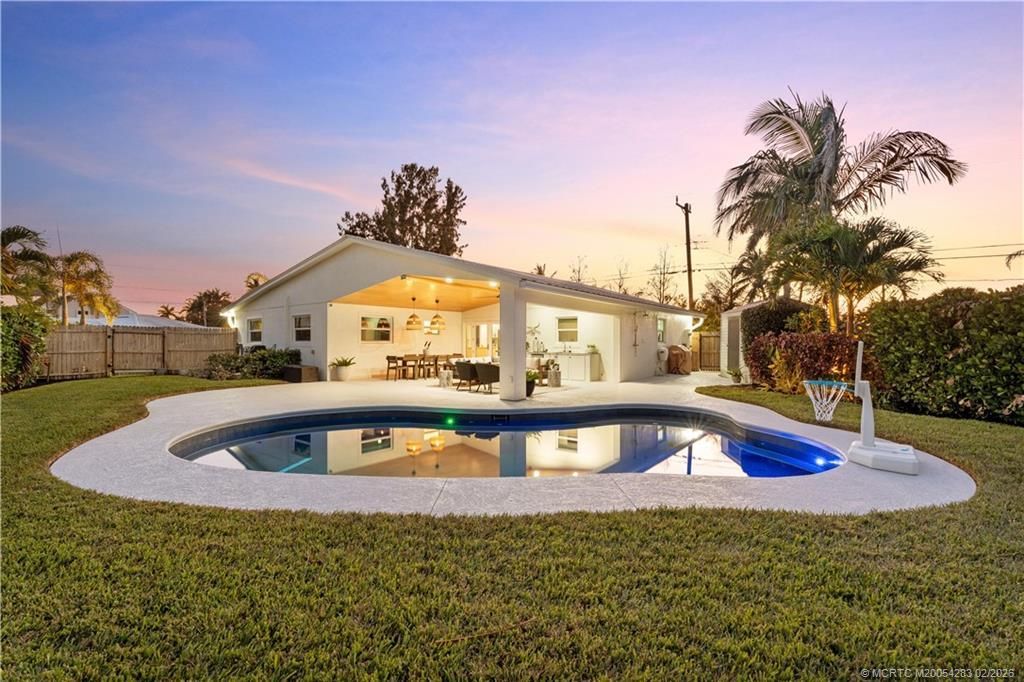 247 SW Riverway Boulevard, Palm City, FL 34990 Photo