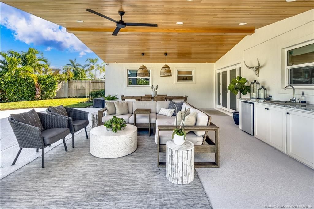 247 SW Riverway Boulevard, Palm City, FL 34990 Photo