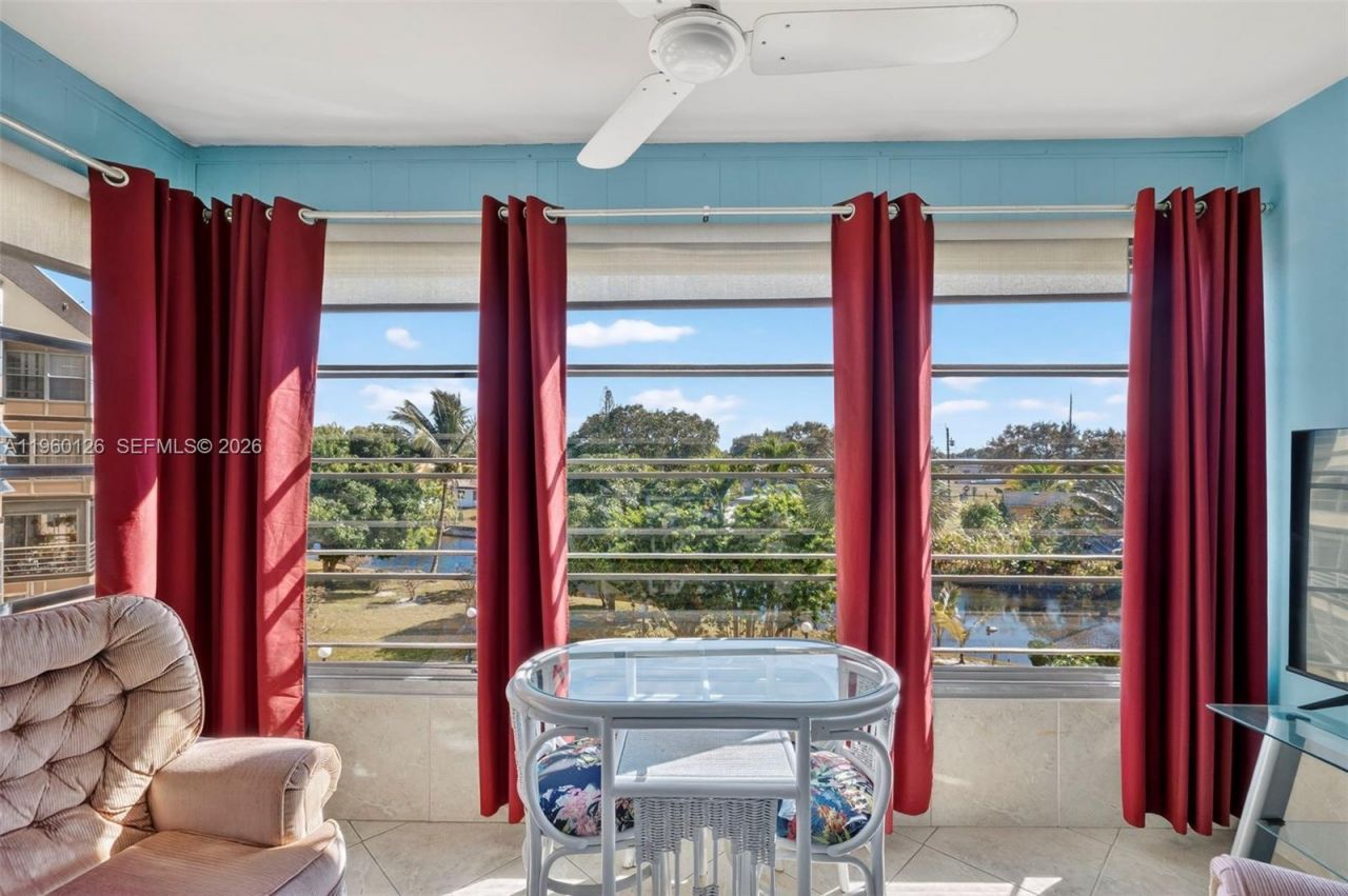 2901 NW 46th Ave, Unit 306, Lauderdale Lakes, FL 33313 Photo