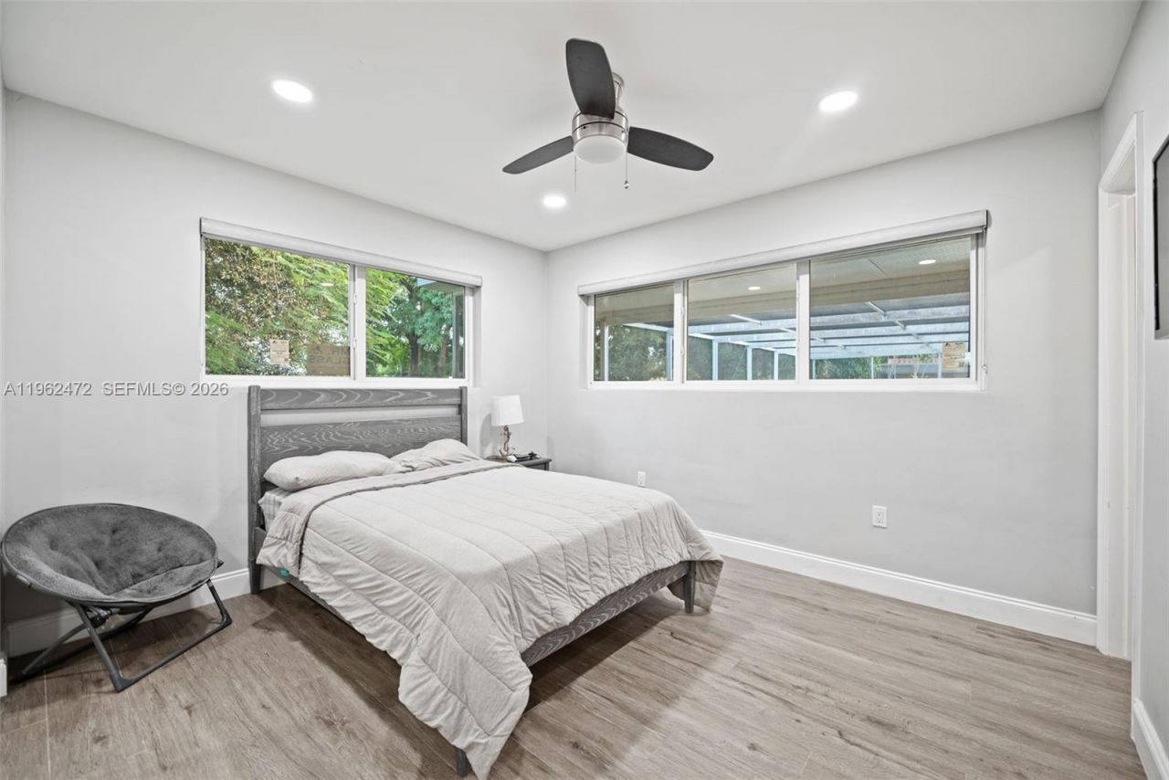 400 SW 62nd Ave, Plantation, FL 33317 Photo