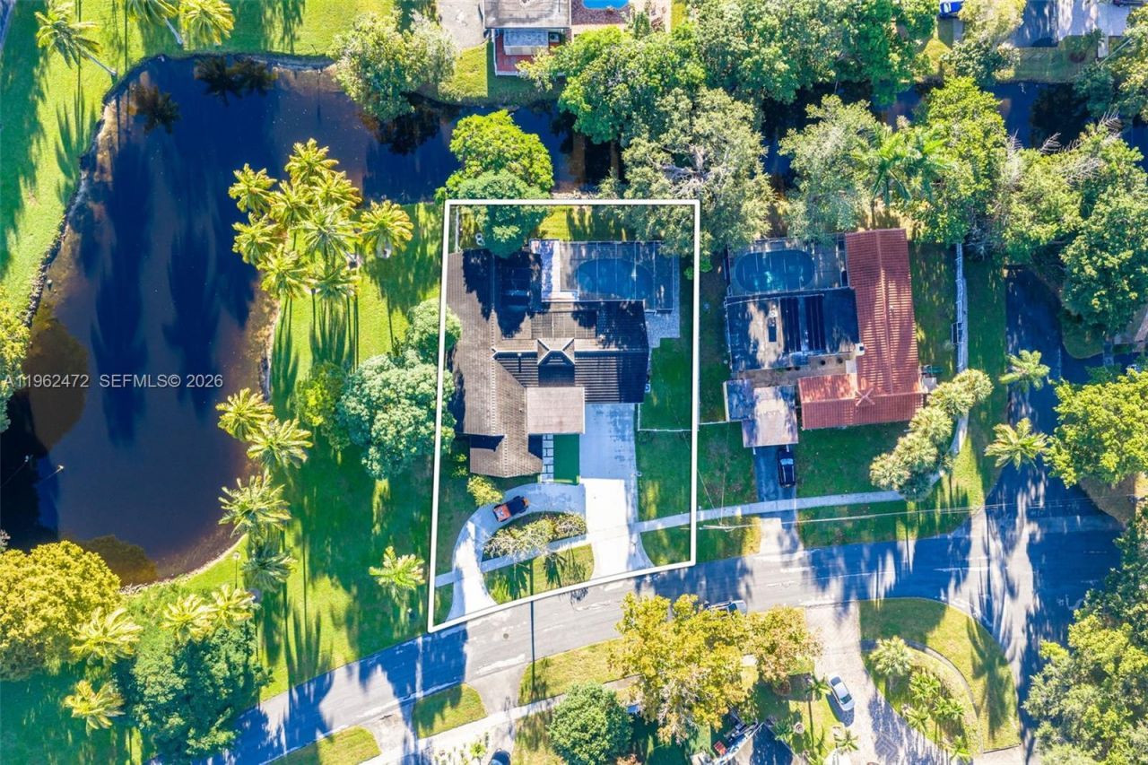 400 SW 62nd Ave, Plantation, FL 33317 Photo