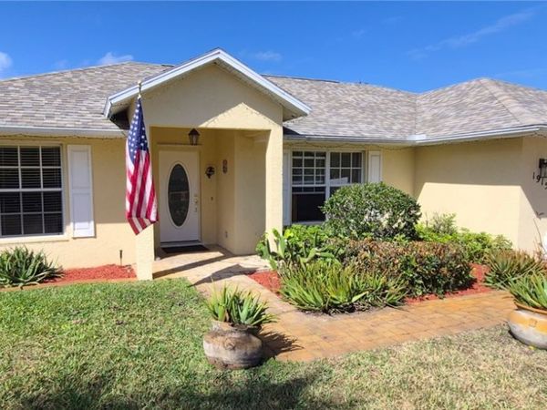 1915 17th Avenue SW, Vero Beach, FL 32962