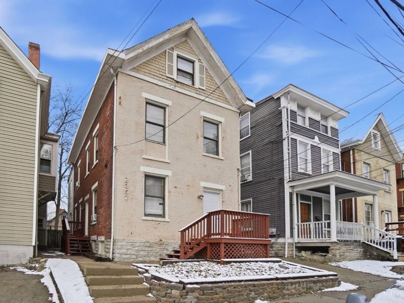 2357 Victor Street, Cincinnati, OH 45219 Photo 2