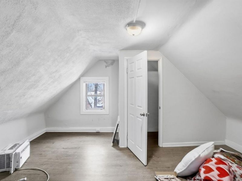 2357 Victor Street, Cincinnati, OH 45219 Photo 32