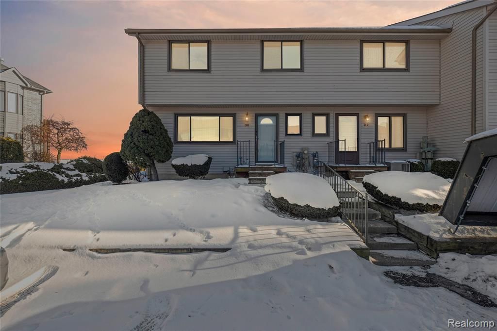 50666 Jefferson Avenue, New Baltimore, MI 48047 Main Photo