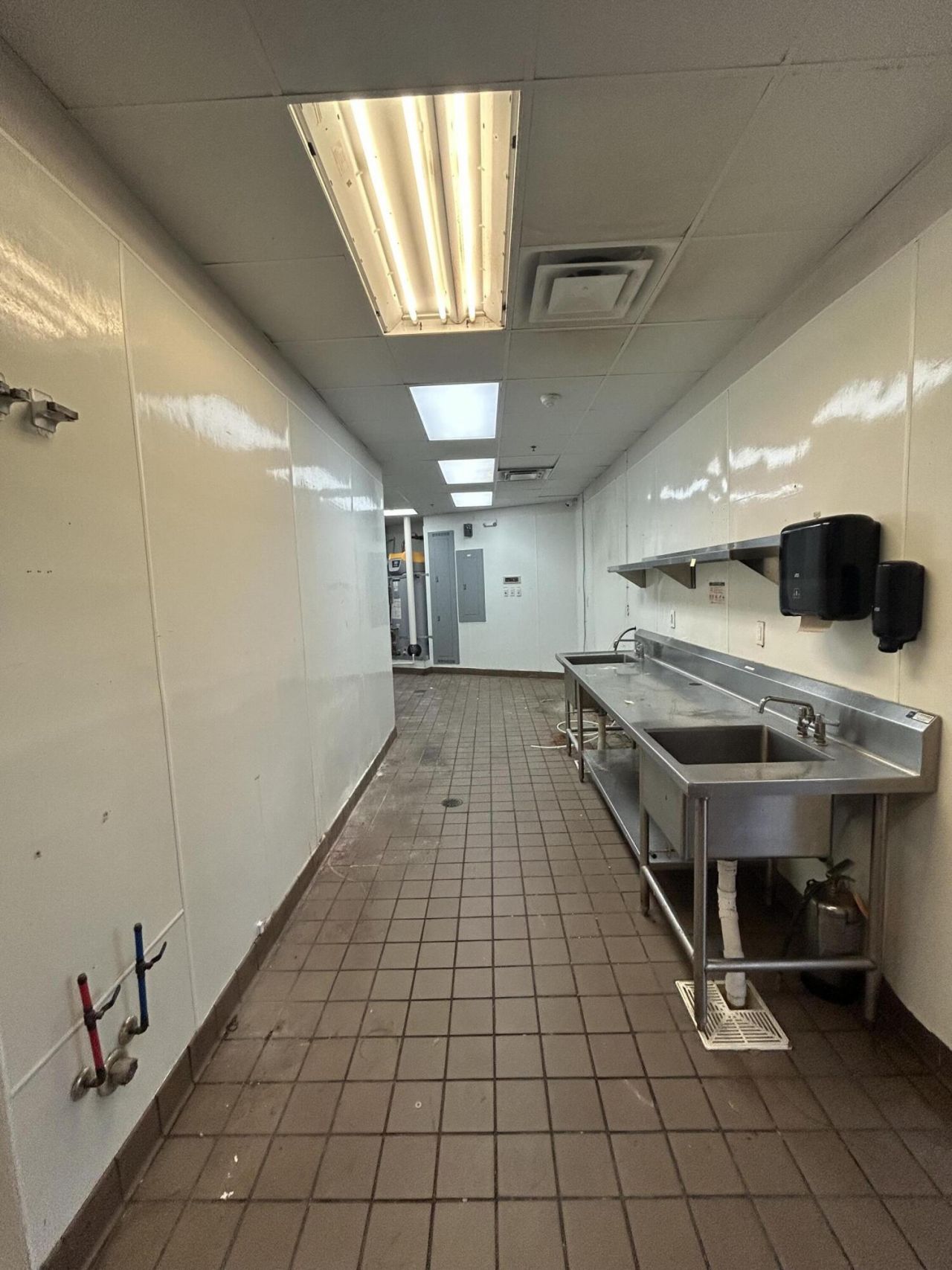 835 Coleman Boulevard Photo 12