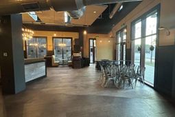 835 Coleman Boulevard photo 4