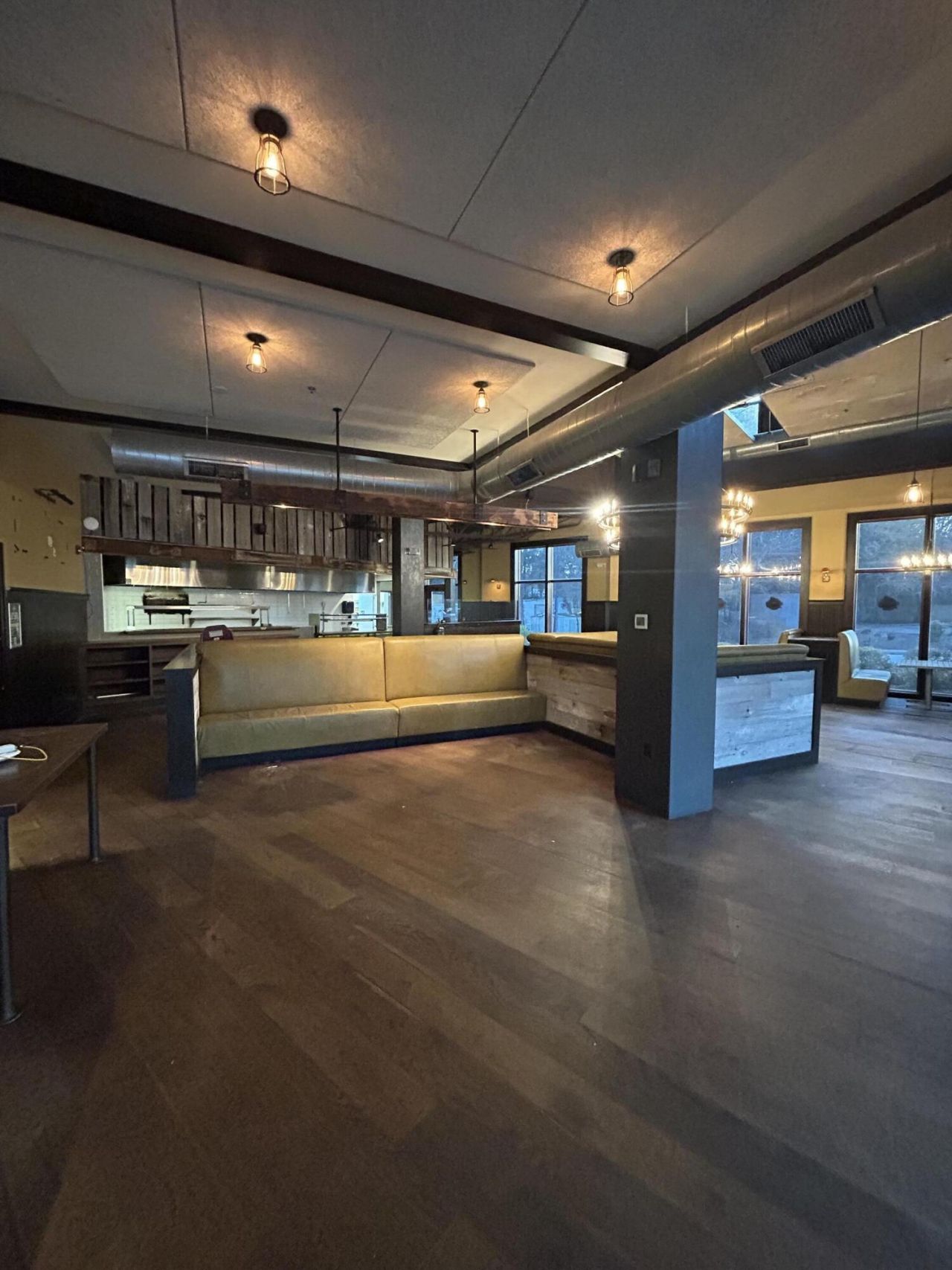 835 Coleman Boulevard Photo 5