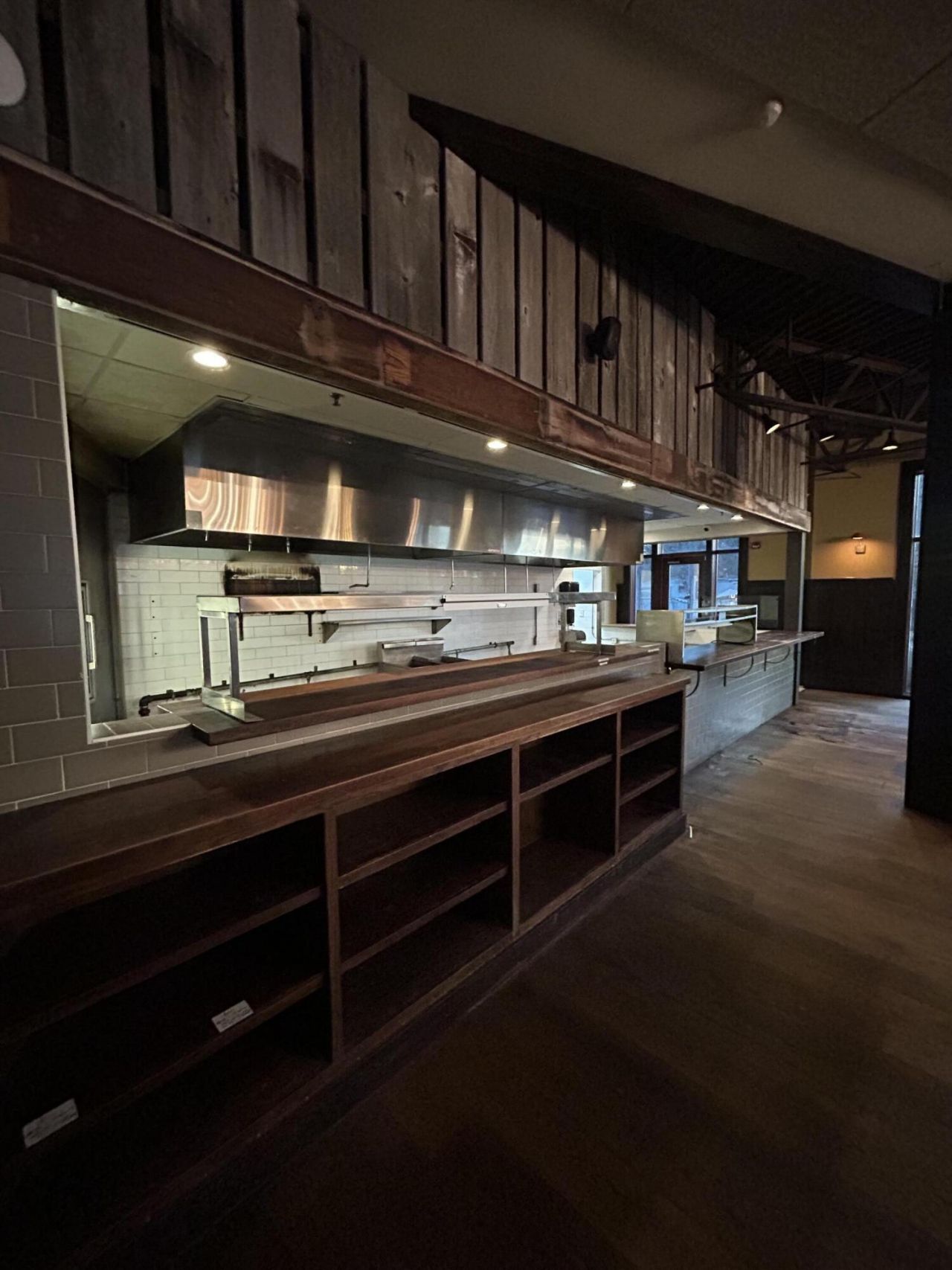 835 Coleman Boulevard Photo 7