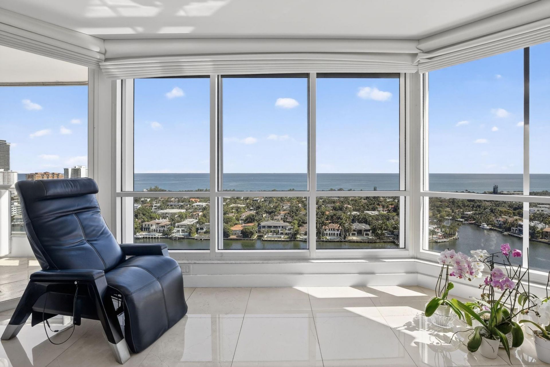 21150 Point Place, Unit 2201, Miami, FL 33180 Photo