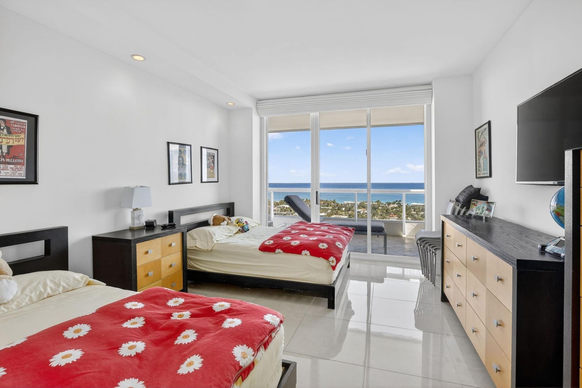 21150 Point Place, Unit 2201, Miami, FL 33180 Photo