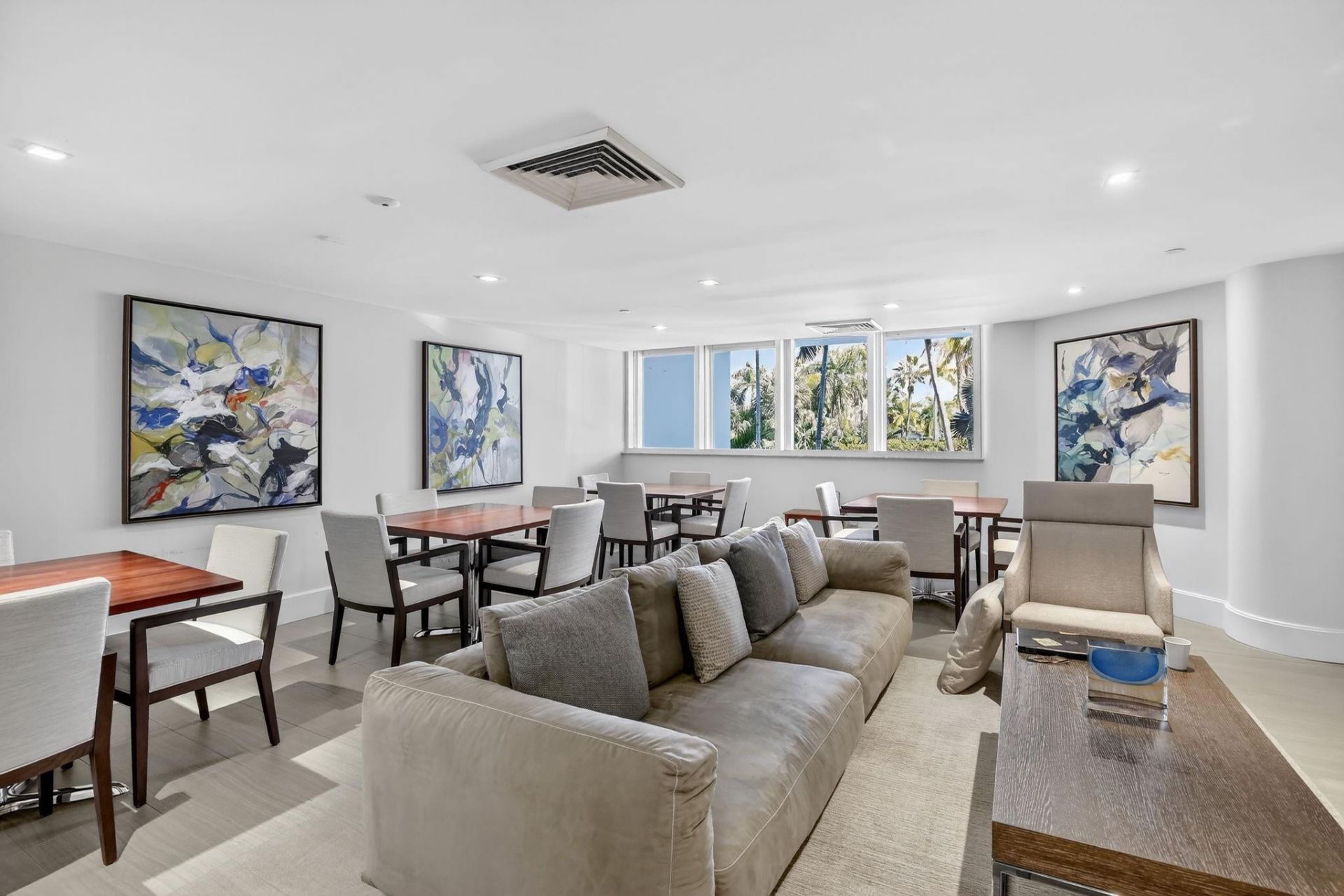 21150 Point Place, Unit 2201, Miami, FL 33180 Photo