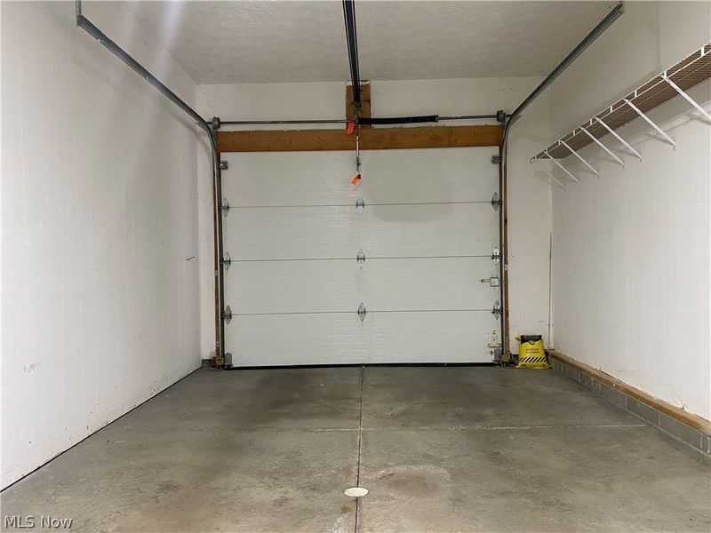 313 Abby Lane, Hartville, OH 44632 Photo 14