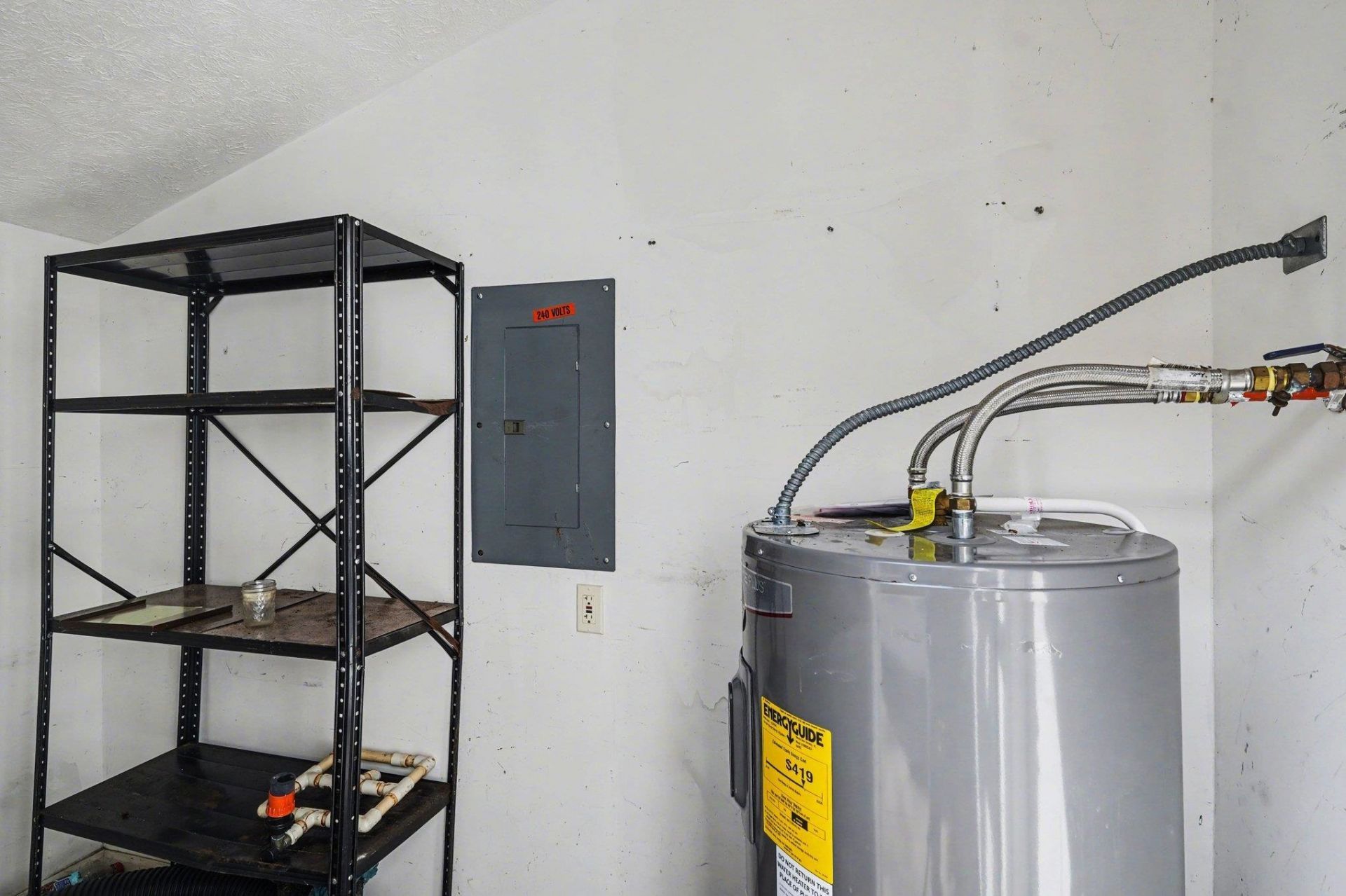 973 Castlewood Dr. Photo 20