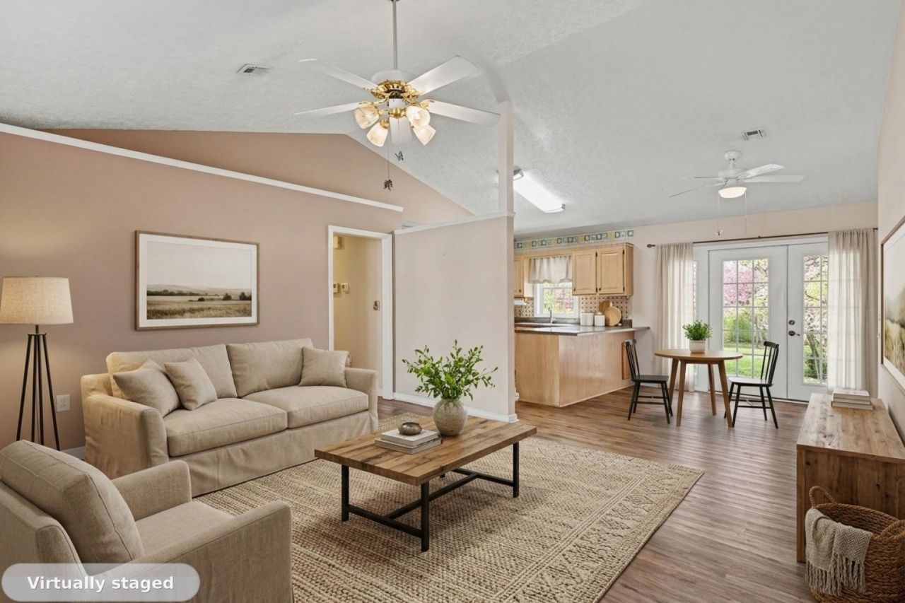 973 Castlewood Dr. Photo 3