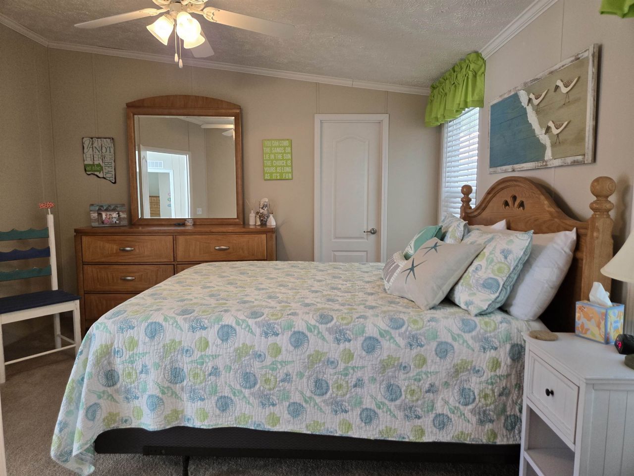 337 Clam Shell Circle Photo 18