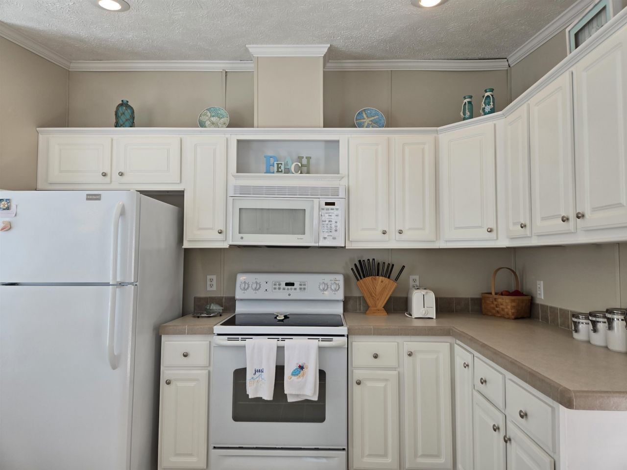 337 Clam Shell Circle Photo 26