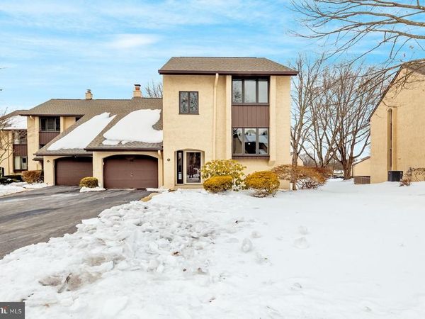 18 GOLF CLUB DRIVE, LANGHORNE, PA 19047