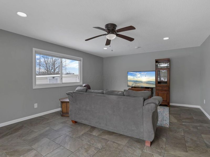 6247 State Route 316 W, Ashville, OH 43103 Photo 11