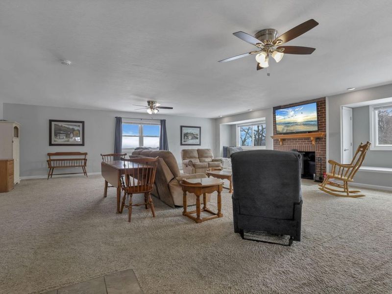 6247 State Route 316 W, Ashville, OH 43103 Photo 5