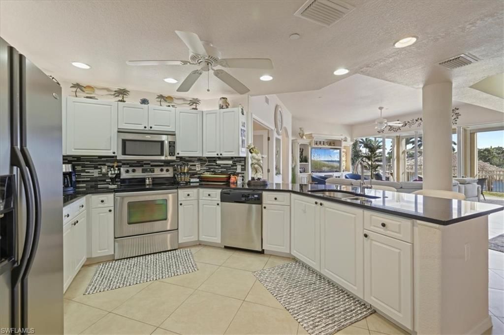 1624 Beach Pkwy, Unit 102, Cape Coral, FL 33904 Photo