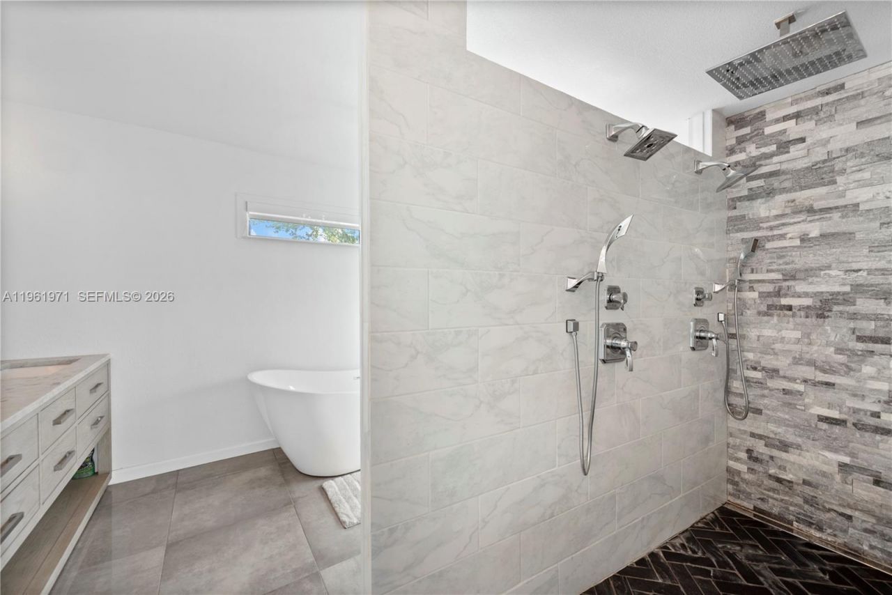 1617 SW 17th Ave, Fort Lauderdale, FL 33312 Photo