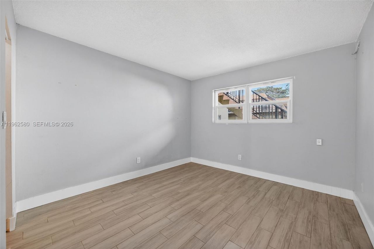 8550 SW 109th Ave, Unit 5-110, Miami, FL 33173 Photo