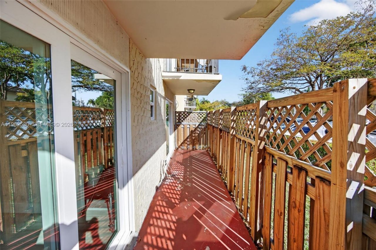 8550 SW 109th Ave, Unit 5-110, Miami, FL 33173 Photo
