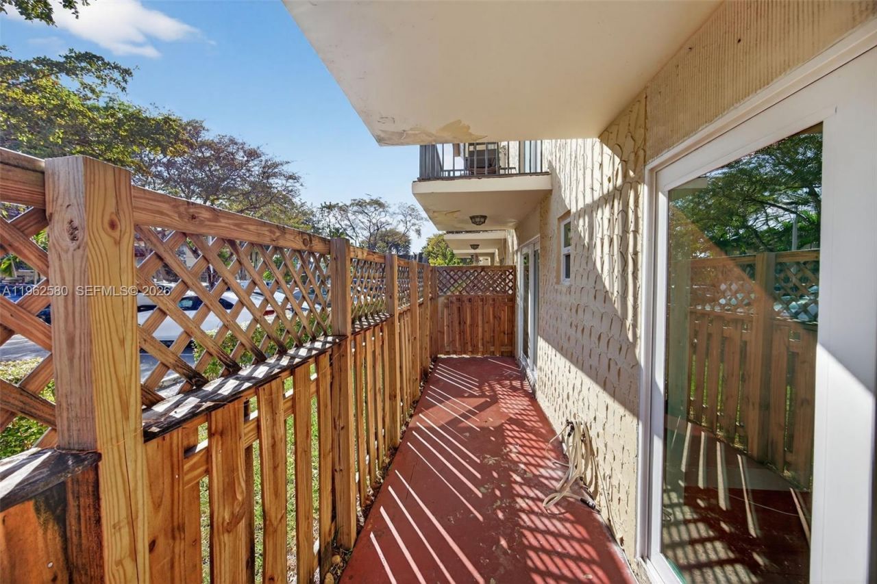 8550 SW 109th Ave, Unit 5-110, Miami, FL 33173 Photo