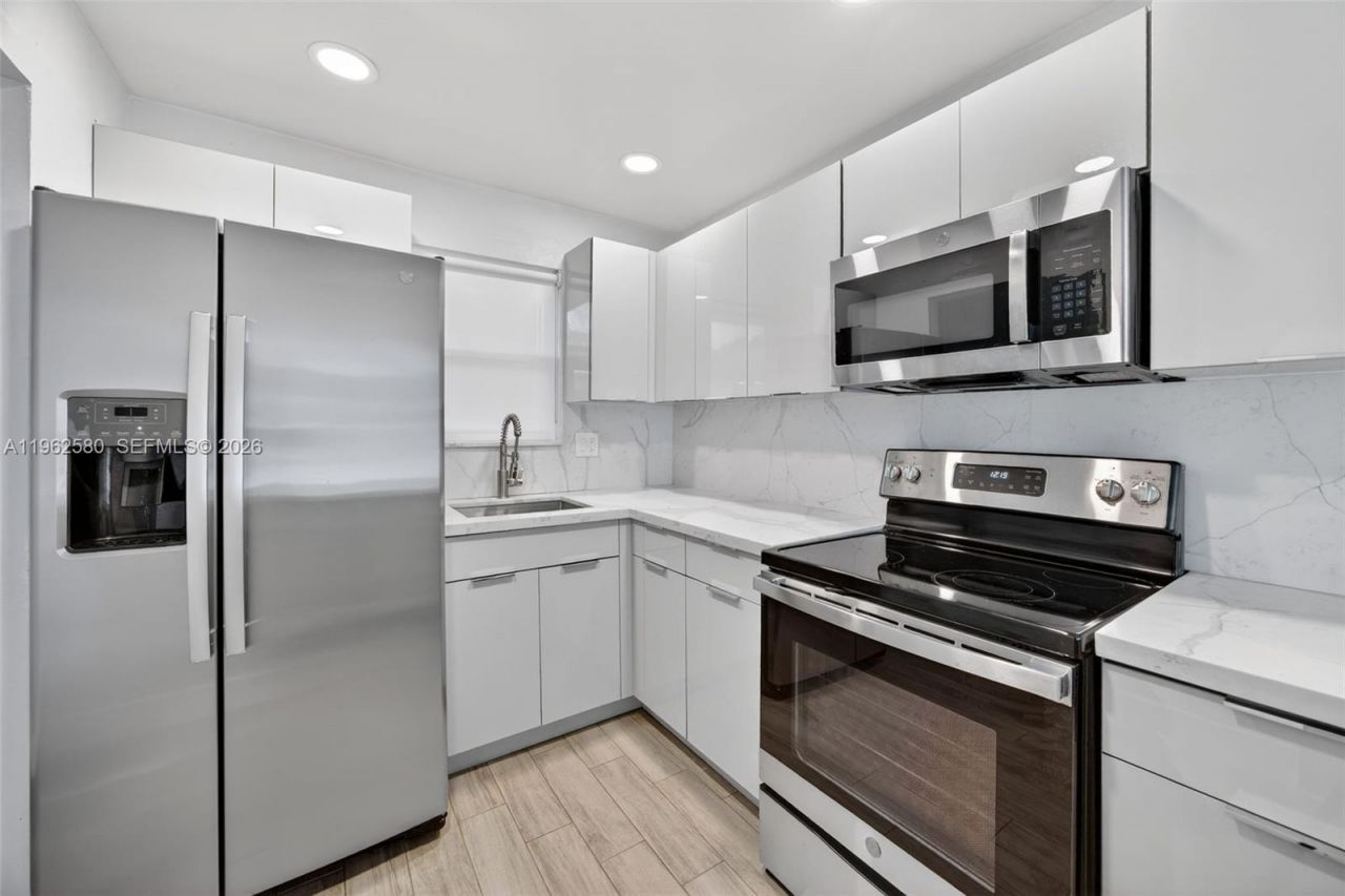 8550 SW 109th Ave, Unit 5-110, Miami, FL 33173 Photo