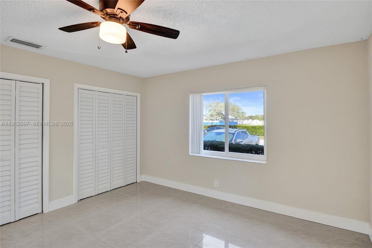 920 SW 28th St 1-2, Fort Lauderdale, FL 33315 Photo