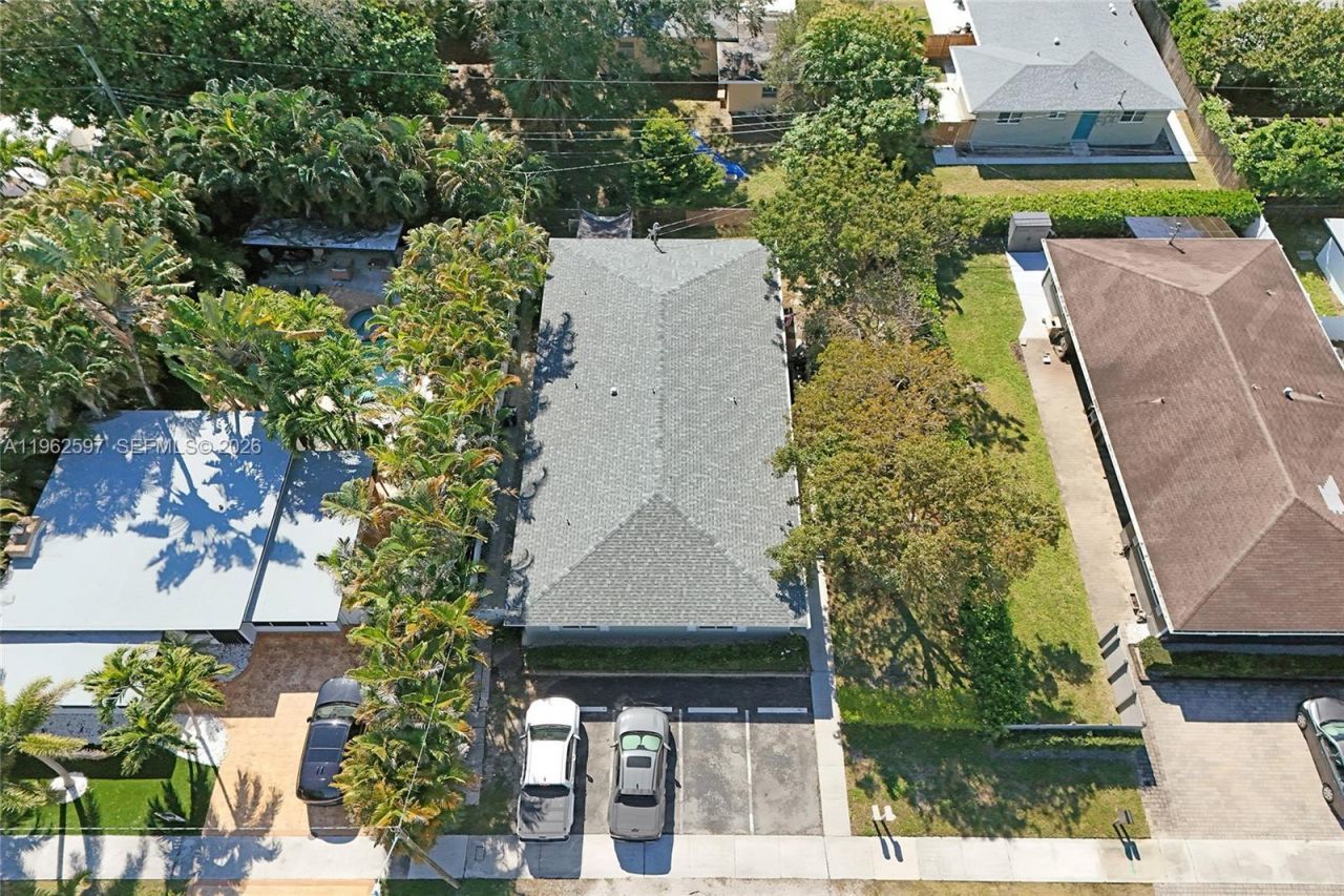 920 SW 28th St 1-2, Fort Lauderdale, FL 33315 Photo