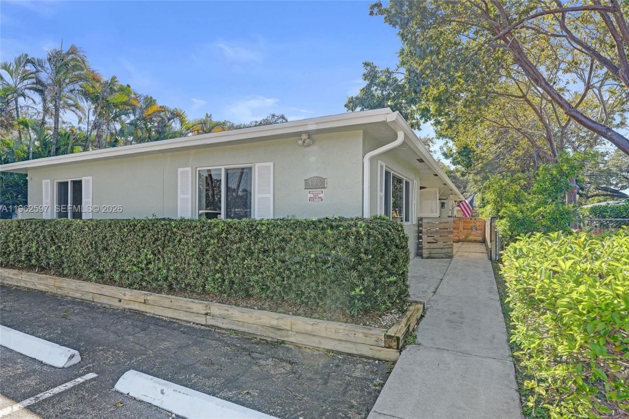 920 SW 28th St 1-2, Fort Lauderdale, FL 33315 Photo