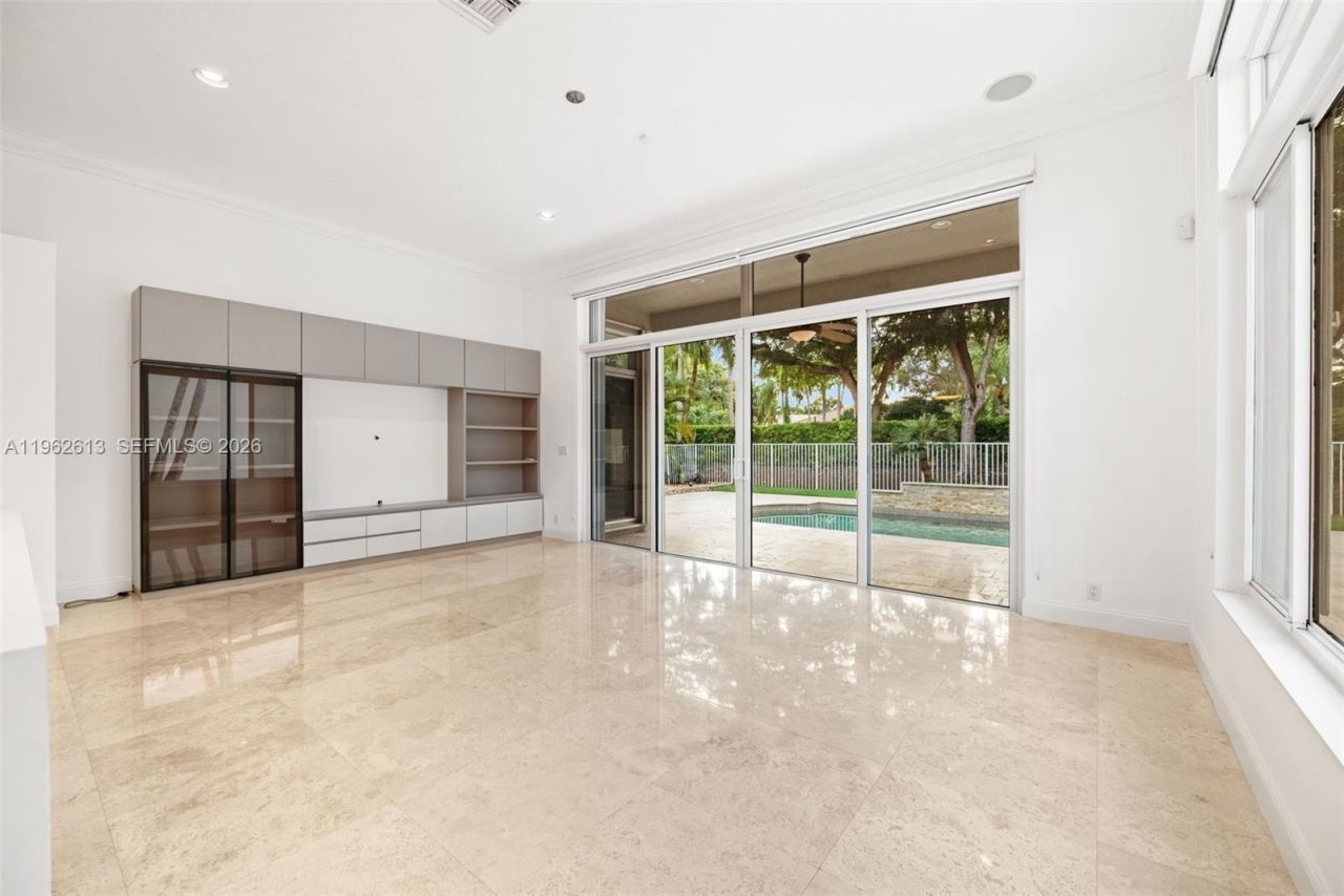 2497 Bay Isle Dr, Weston, FL 33327 Photo