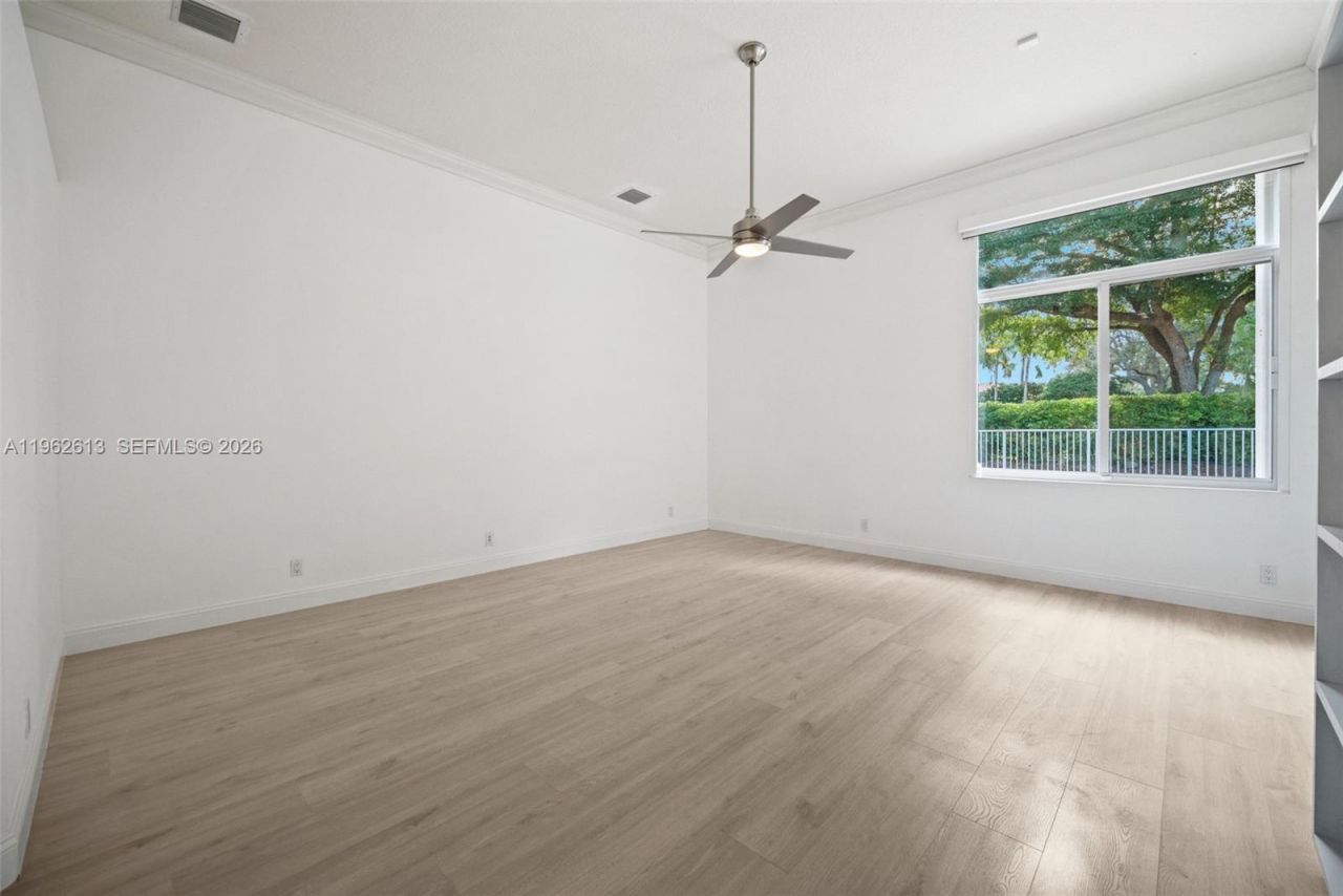 2497 Bay Isle Dr, Weston, FL 33327 Photo