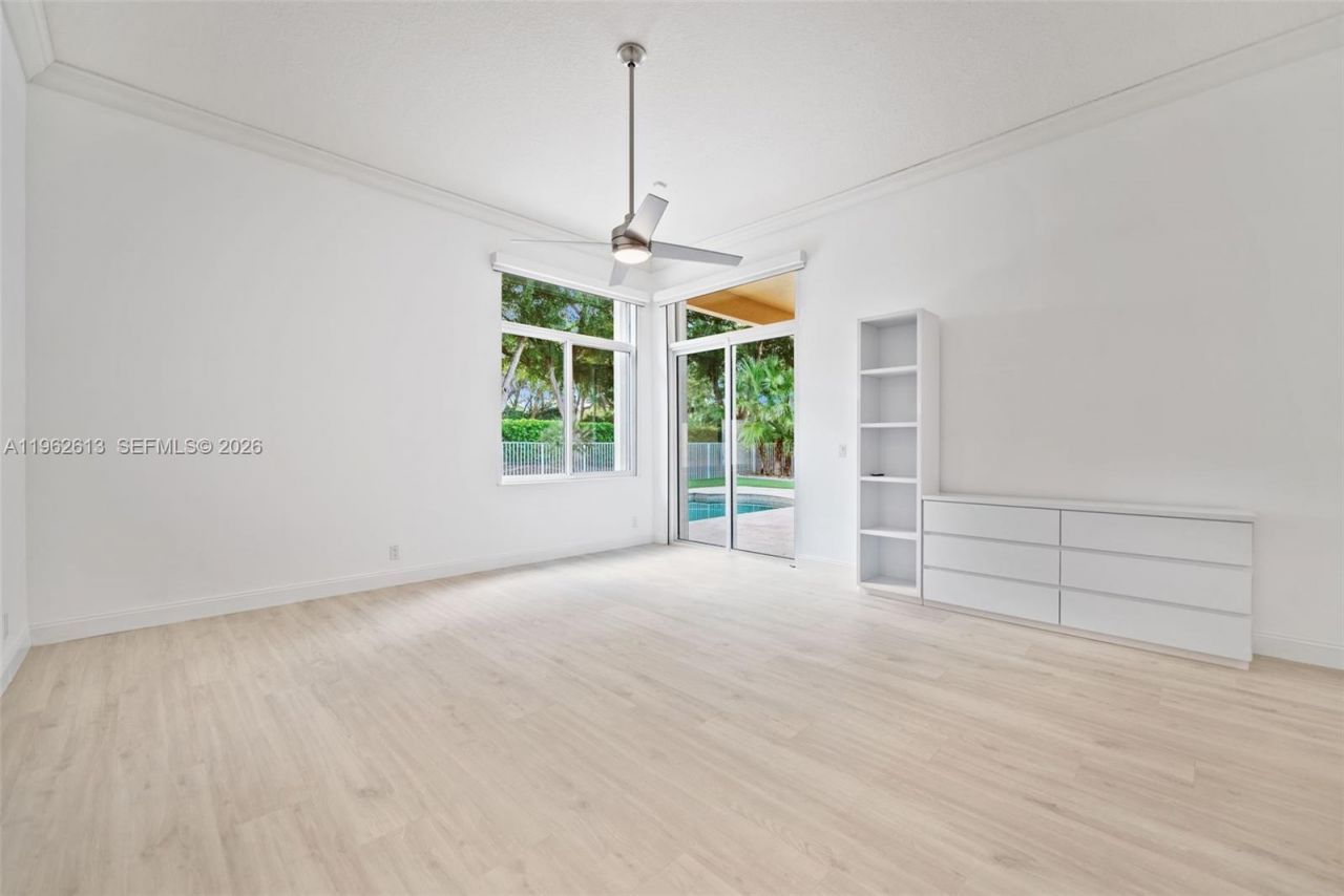 2497 Bay Isle Dr, Weston, FL 33327 Photo