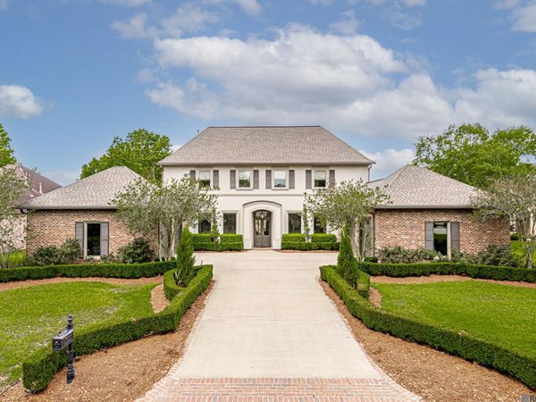 40228 Dove Estates Ct, Gonzales, LA 70737