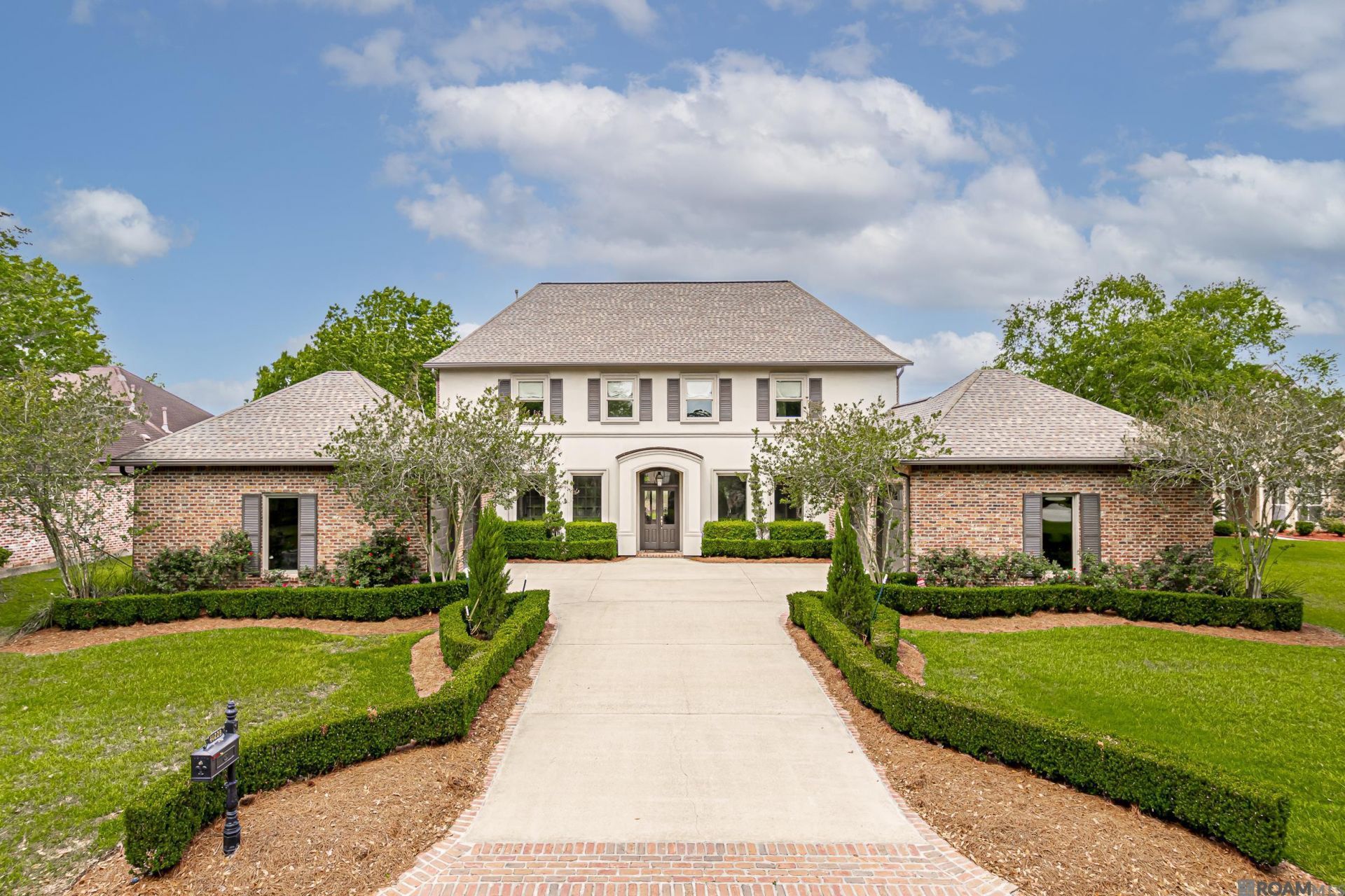 40228 Dove Estates Ct, Gonzales, LA 70737 Main Photo