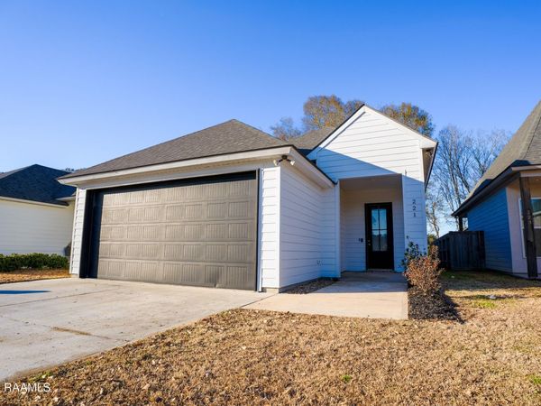 221 Alpine Drive , Lafayette, LA 70506