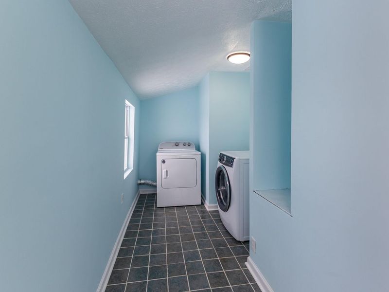 530 E Main Street, Bradford, OH 45308 Photo 25