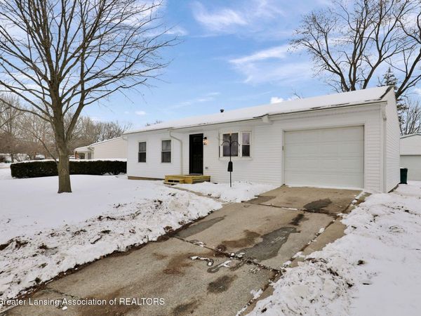5641 Ashley Drive, Lansing, MI 48911