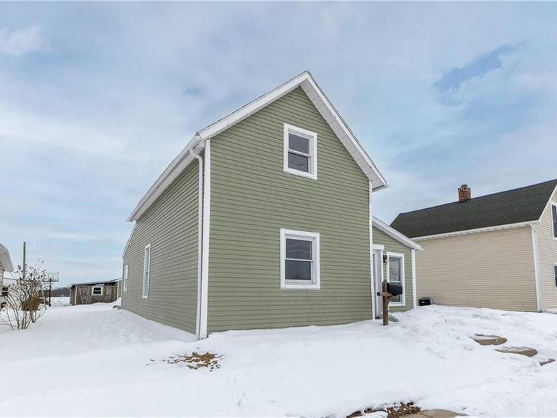 530 E Main Street, Bradford, OH 45308 Photo 2