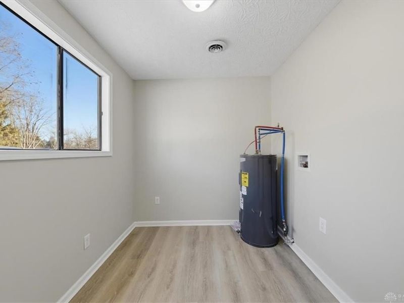 12130 Lakefront Drive, Hillsboro, OH 45133 Photo 15