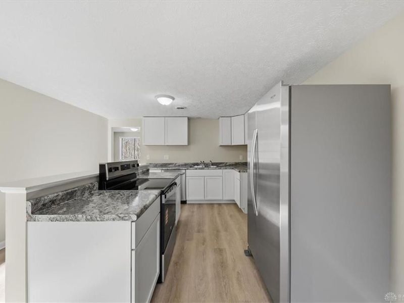 12130 Lakefront Drive, Hillsboro, OH 45133 Photo 5