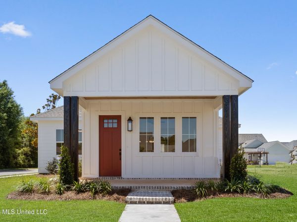 12236 Artisan Green Boulevard, Gulfport, MS 39503