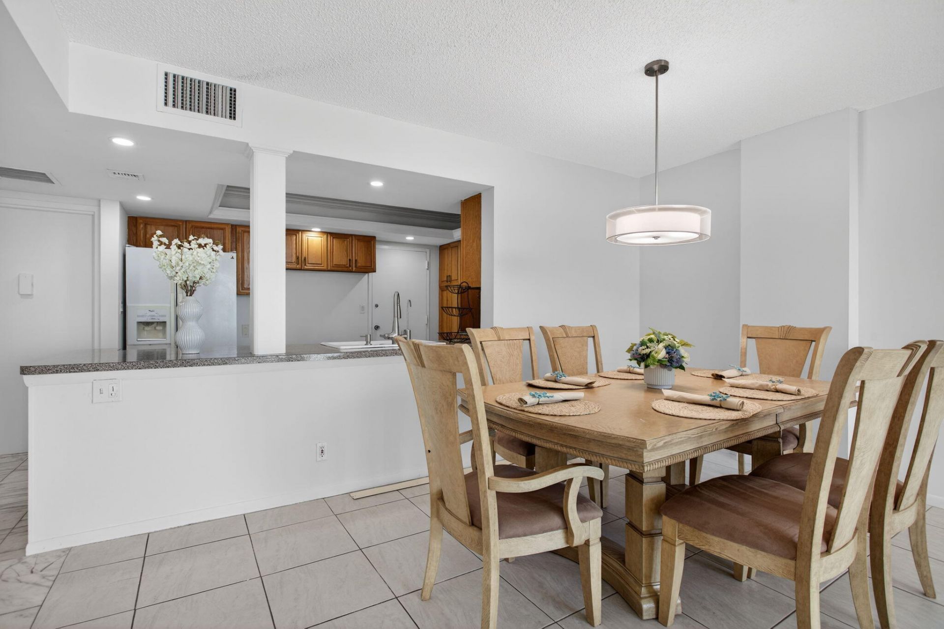 1147 Hillsboro Mile, Unit 908, Hillsboro Beach, FL 33062 Photo